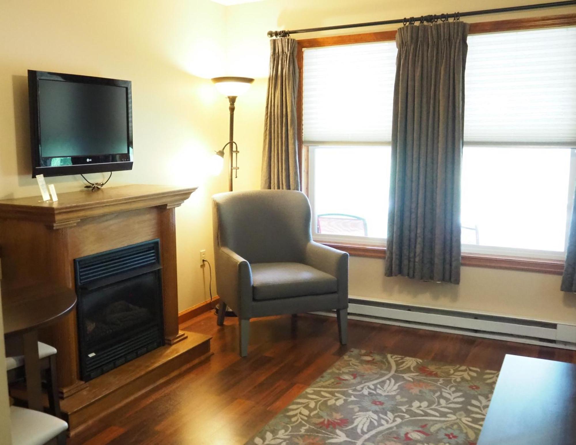 Woodfield Manor - A Sundance Vacations Property Cresco Rum bild