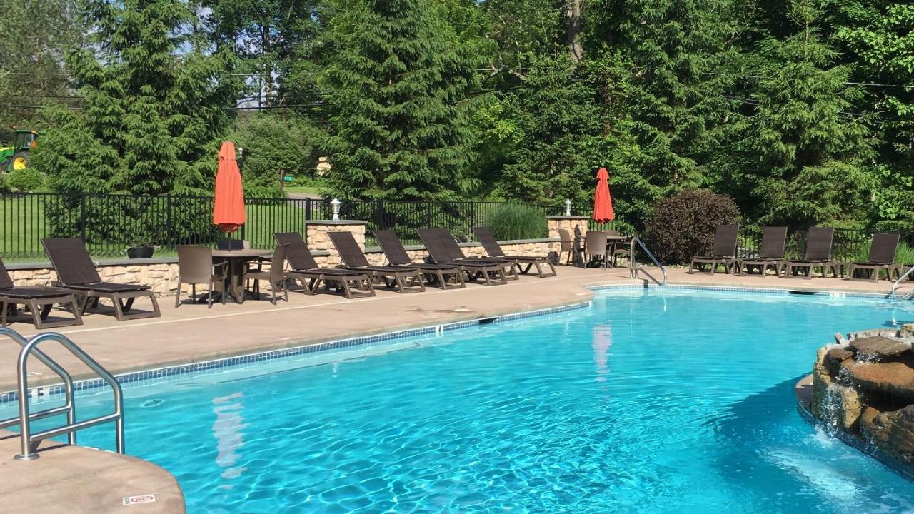 Woodfield Manor - A Sundance Vacations Property Cresco Exteriör bild